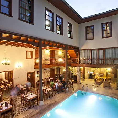 Hotel Mediterra Art 4*