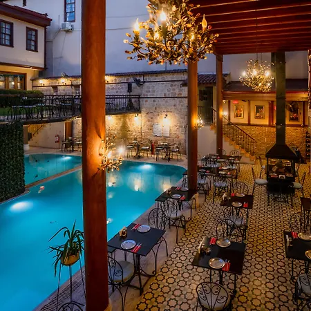 Mediterra Art Hotel