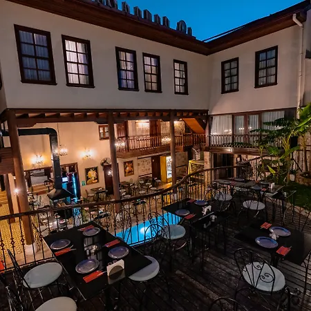 Mediterra Art Hotel 4*