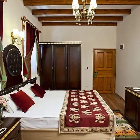 Mediterra Art 酒店 4*