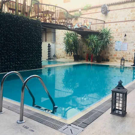 Mediterra Art 酒店 4*