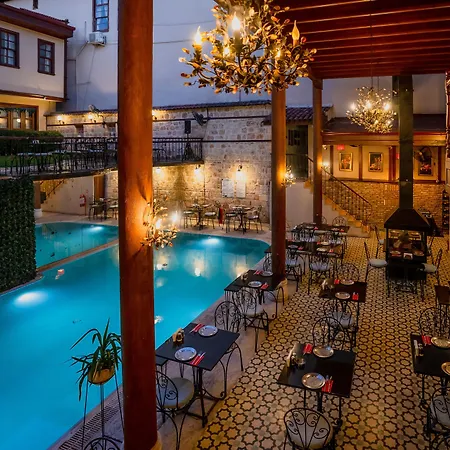 酒店 Mediterra Art