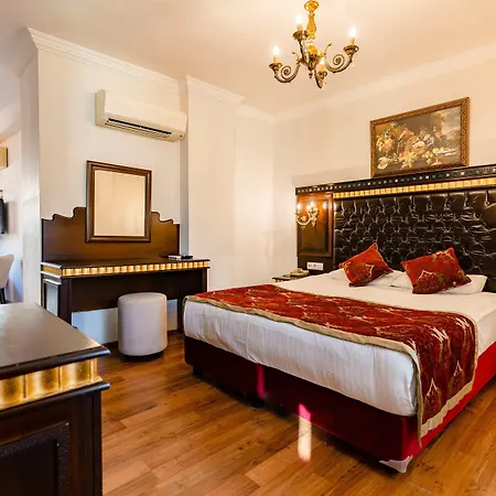 Mediterra Art 酒店 4*