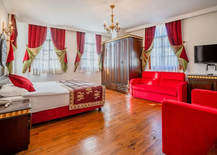 Mediterra Art Hotel 4*