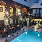 Hotel Mediterra Art