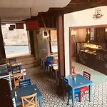 Mediterra Art 4*