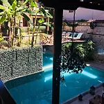 Mediterra Art 4*