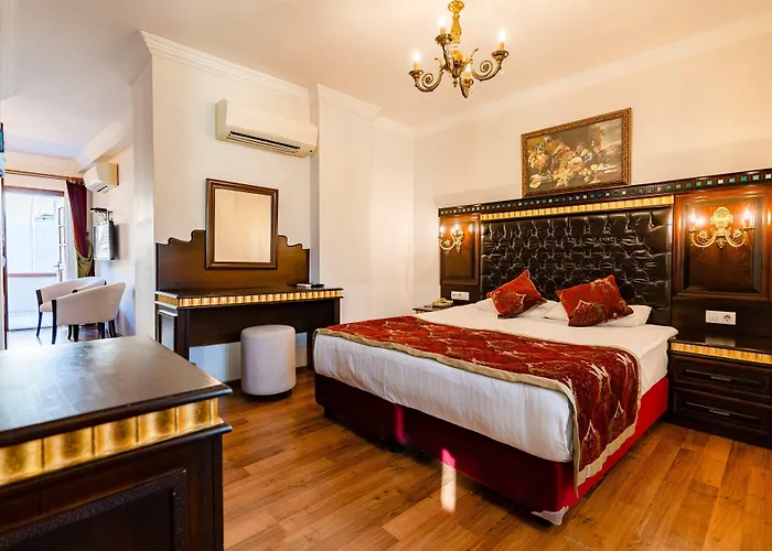 Mediterra Art Hotel 4*