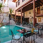 Hotell Mediterra Art 4*